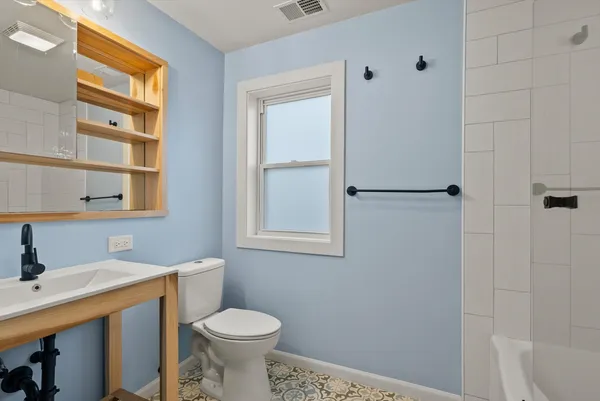 $399,900 | 2718 96th Place, Evergreen Park, IL 60805