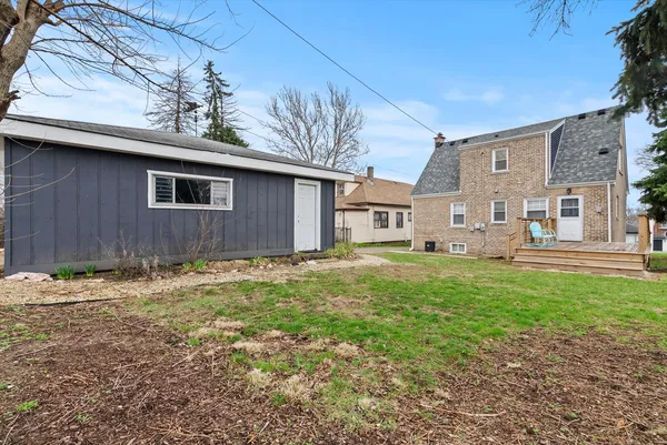 $399,900 | 2718 96th Place, Evergreen Park, IL 60805