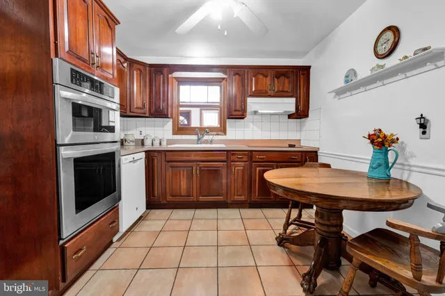 $3,000 | 2939 West Germantown Pike, Norristown, PA 19403