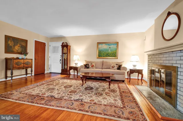 $3,000 | 2939 West Germantown Pike, Norristown, PA 19403