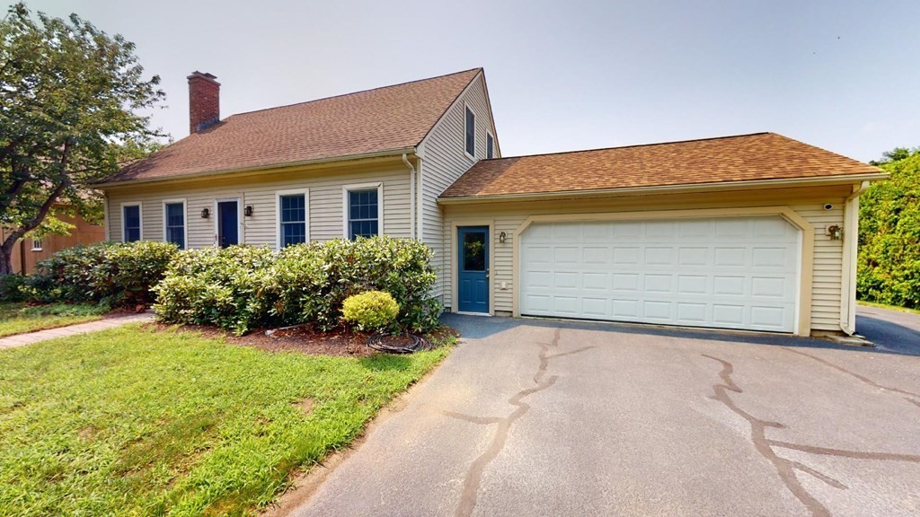 482 Turners Falls Road Montague, MA 01351 - Photo 1 of 41 Gallery Image 1