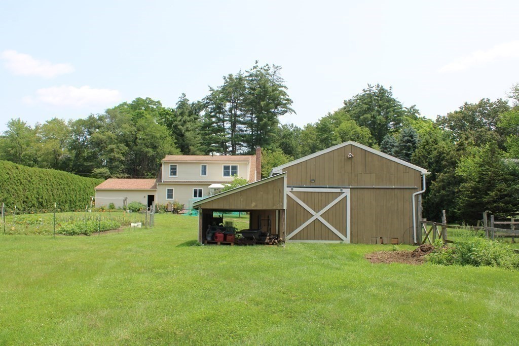 482 Turners Falls Road Montague, MA 01351 - Photo 11 of 41 Gallery Image 11