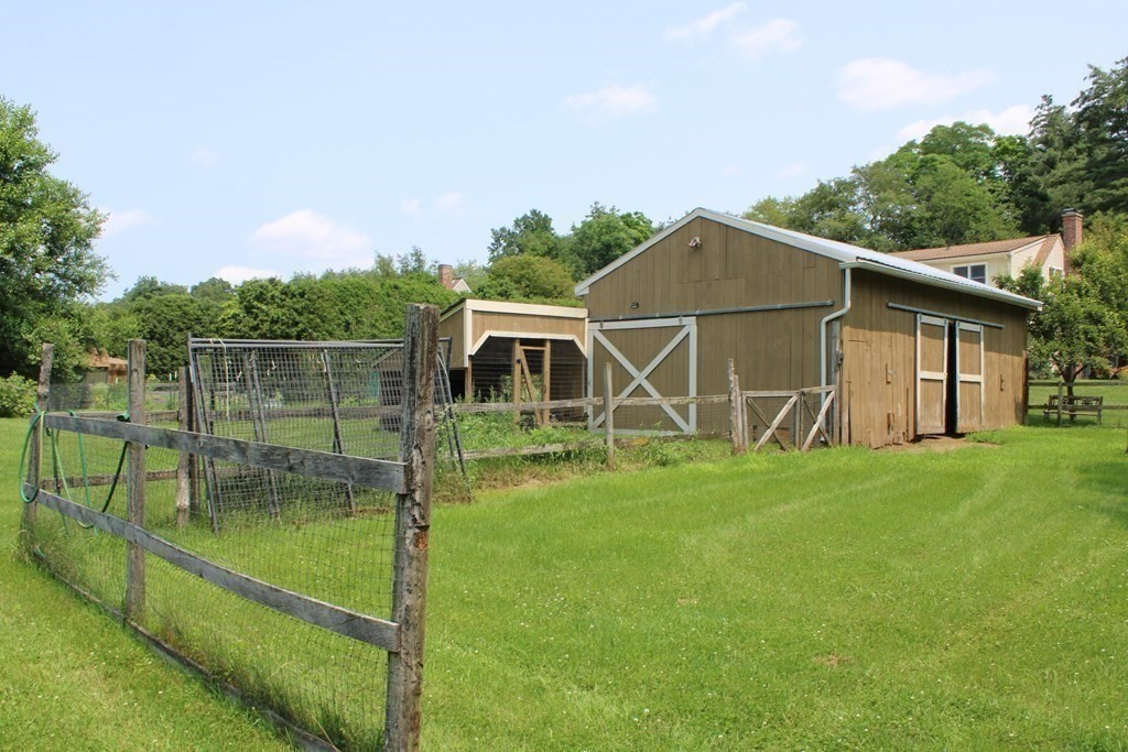 482 Turners Falls Road Montague, MA 01351 - Photo 13 of 41 Gallery Image 13