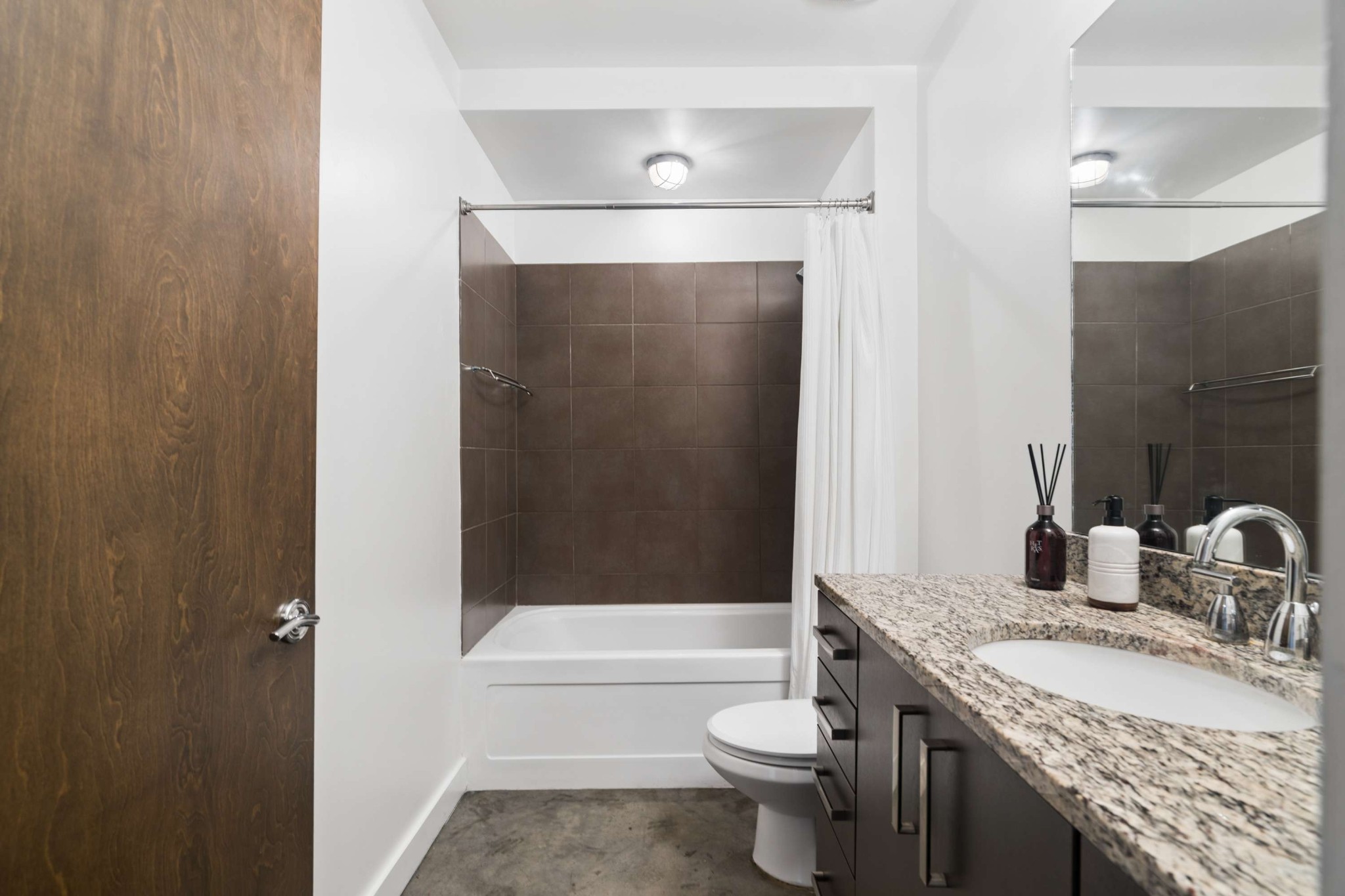 1510 Demonbreun Street, Unit 701 Nashville, TN 37203 - Photo 25 of 40