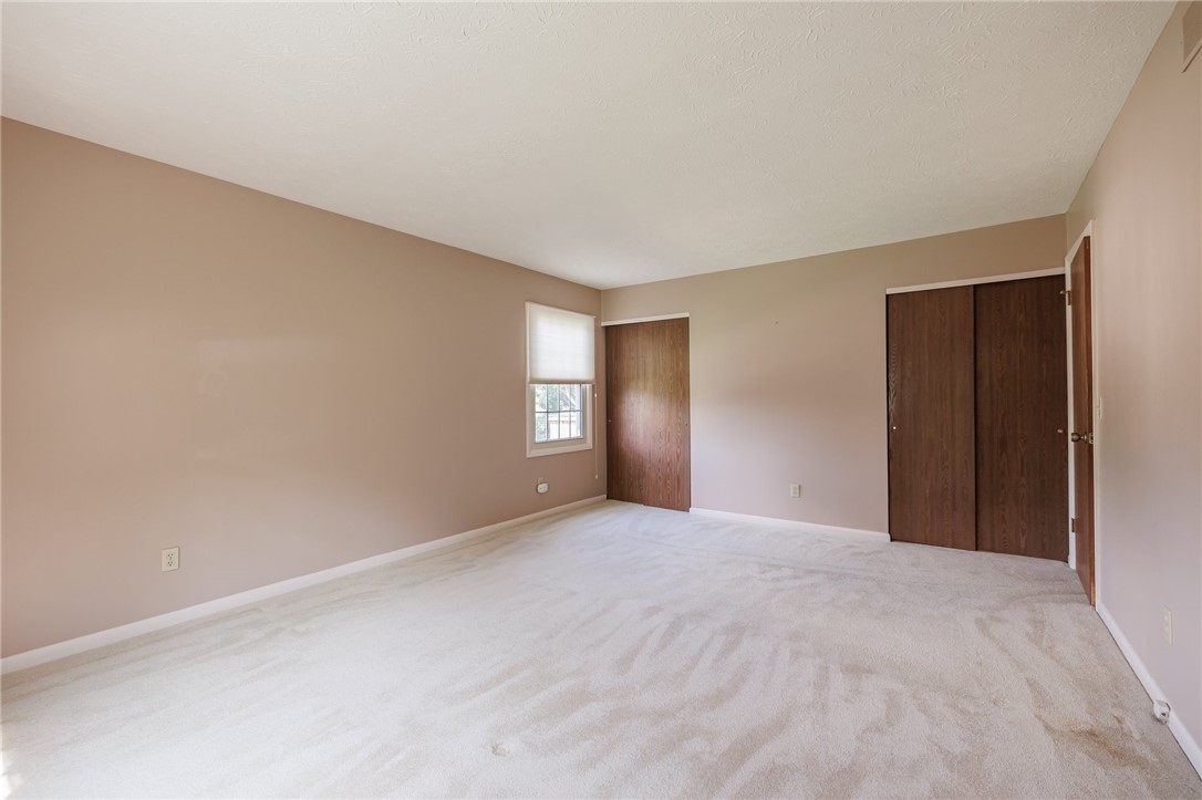 8 Braintree Crescent Penfield, NY 14580 - Photo 18 of 29