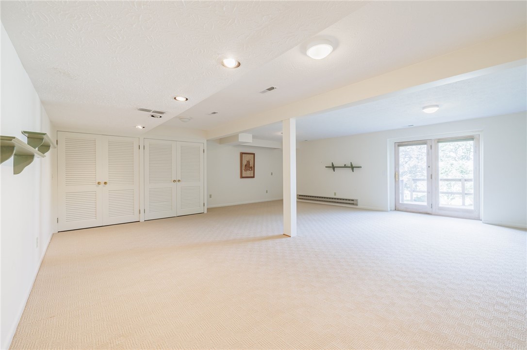 8 Braintree Crescent Penfield, NY 14580 - Photo 23 of 29