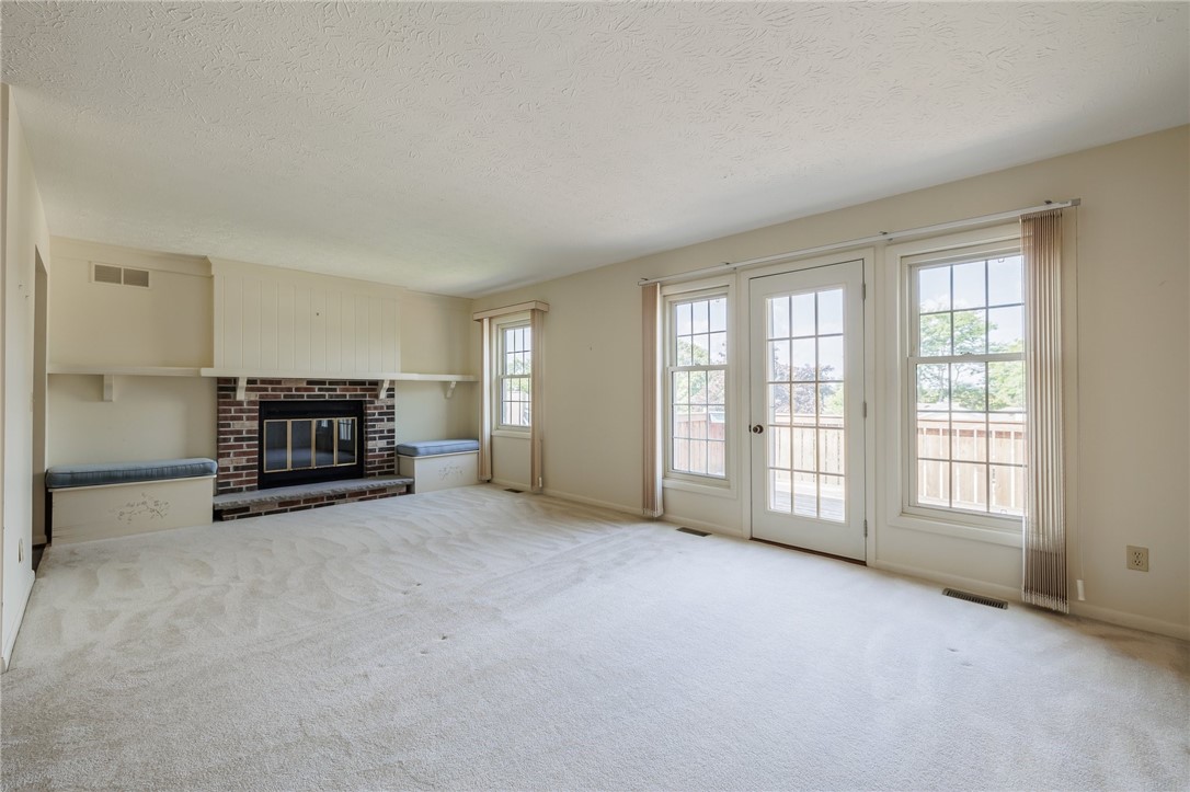 8 Braintree Crescent Penfield, NY 14580 - Photo 6 of 29