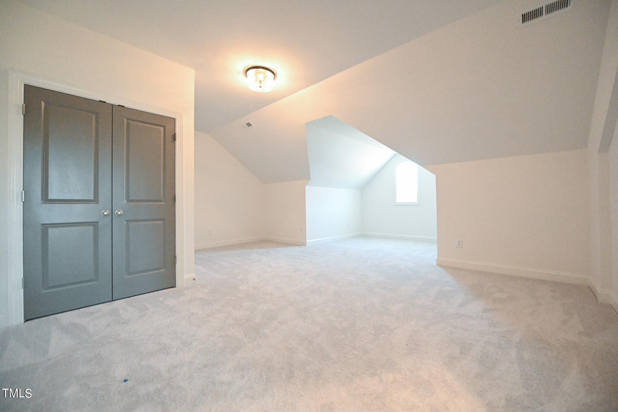 93 Maeview Lane Raleigh, NC 27603 - Photo 33 of 42 033