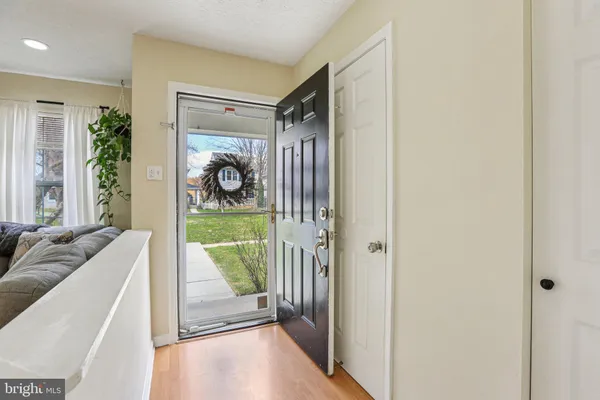 $460,000 | 5720 Cedar Lane, Columbia, MD 21044