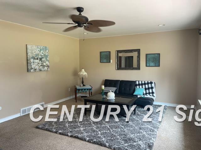 327 East River Road Flushing, MI 48433 - Photo 2 of 19