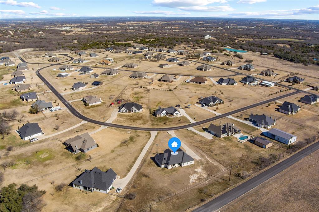 219 Columbia Court Springtown, TX 76082 - Photo 38 of 39