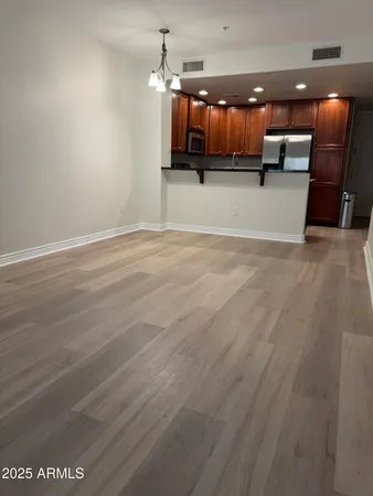 $257,700 | 5450 East Deer Valley Drive, Unit 1200, Phoenix, AZ 85054