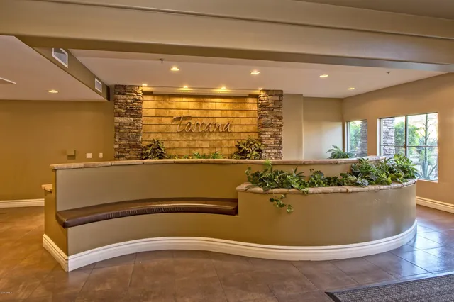 $314,000 | 5450 East Deer Valley Drive, Unit 1200, Phoenix, AZ 85054