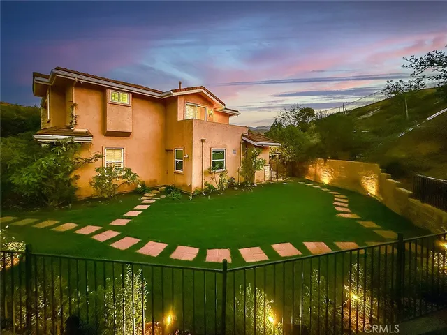 $2,195,000 | 2775 Edgeview Court, Newbury Park, CA 91320
