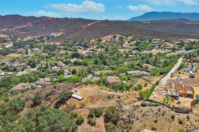 $2,195,000 | 2775 Edgeview Court, Newbury Park, CA 91320