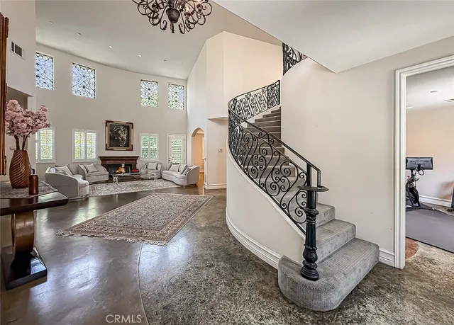 $2,195,000 | 2775 Edgeview Court, Newbury Park, CA 91320