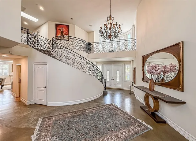 $2,195,000 | 2775 Edgeview Court, Newbury Park, CA 91320