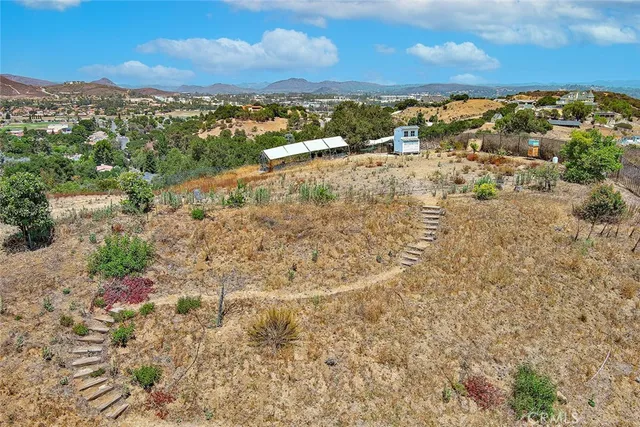 $2,195,000 | 2775 Edgeview Court, Newbury Park, CA 91320