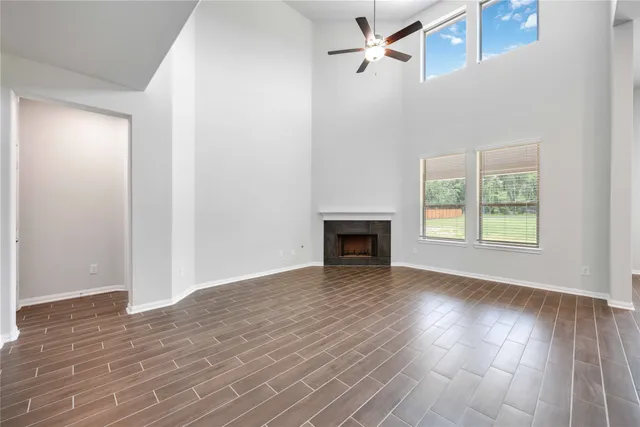 $466,781 | 600 Barton Place Drive, Cleveland, TX 77327