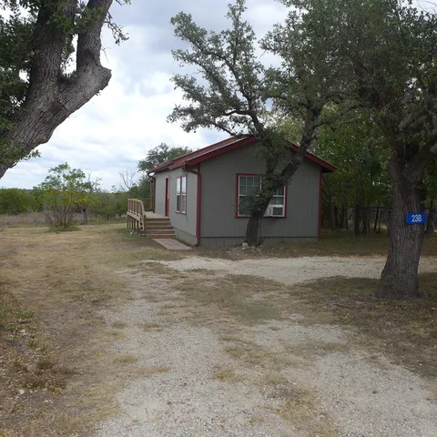 $1,250 | 23 B Highway, Comfort, TX 78013