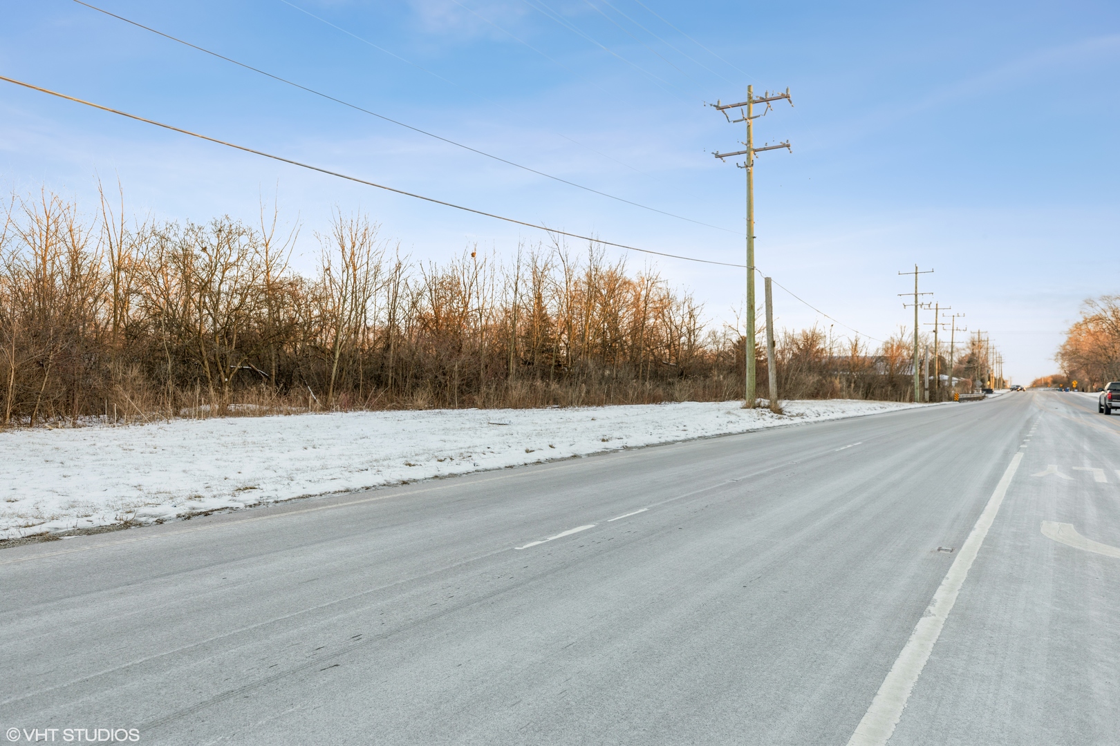 0 South Dixie Highway Crete, IL 60417 - Photo 6 of 13 a view of a road with a bridge