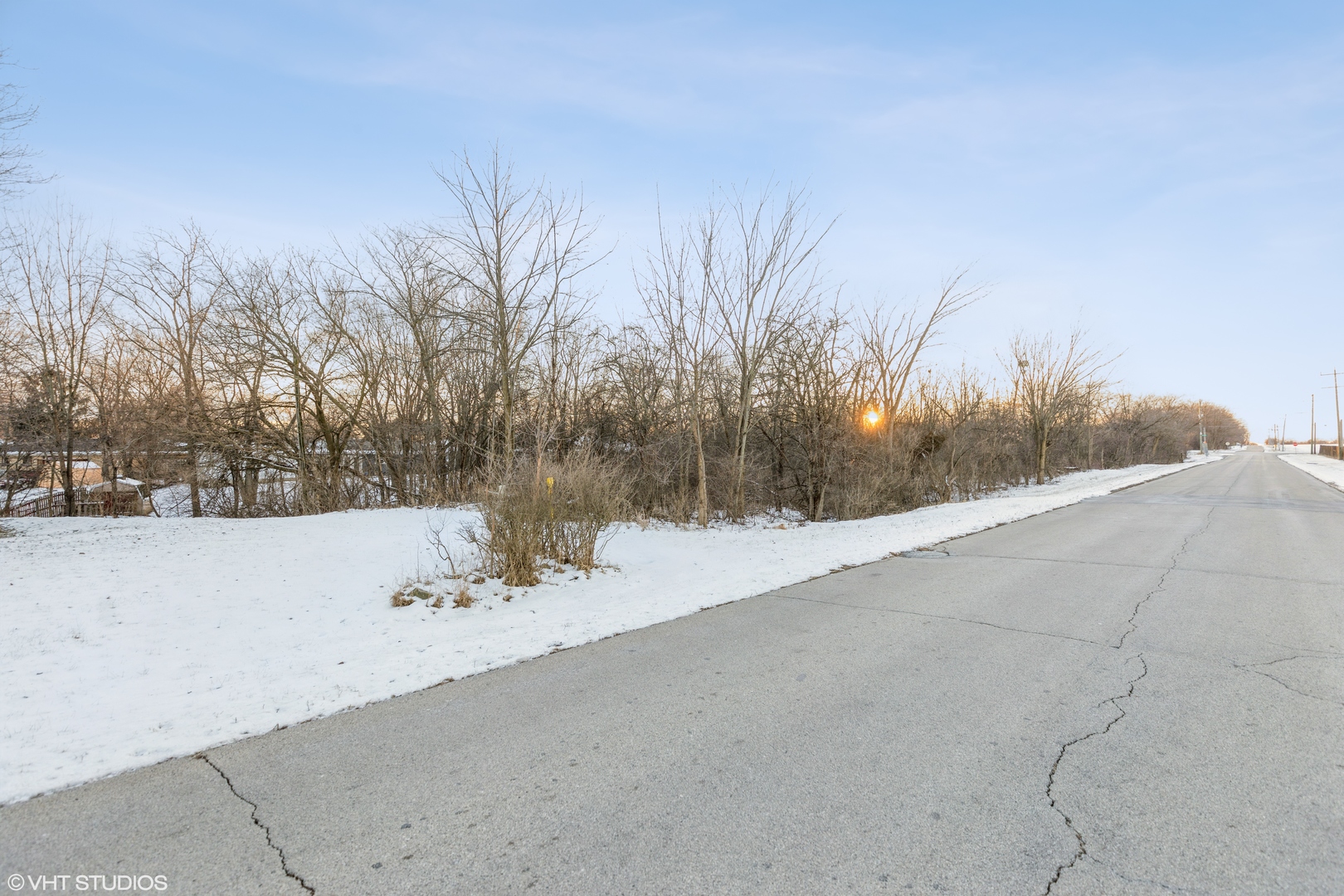 0 South Dixie Highway Crete, IL 60417 - Photo 7 of 13 a view of a dry yard with trees