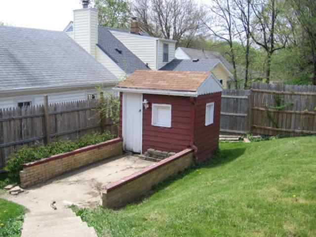 404 North Wood Street Washington, IL 61571 - Photo 4 of 5