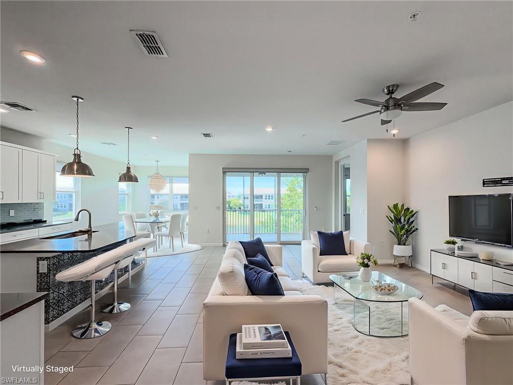 4721 Arboretum Circle, Unit 201 - View 3