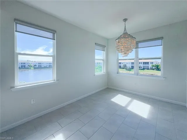 $585,000 | 4721 Arboretum Circle, Unit 201, Naples, FL 34112