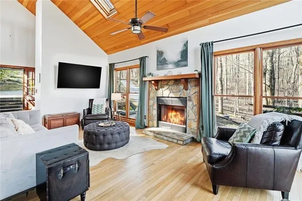 $600,000 | 664 Renate Drive, Jasper, GA 30143