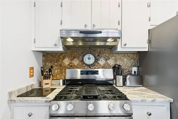 $600,000 | 664 Renate Drive, Jasper, GA 30143