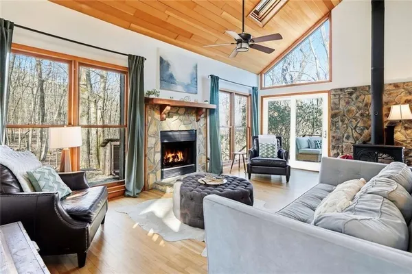 $600,000 | 664 Renate Drive, Jasper, GA 30143