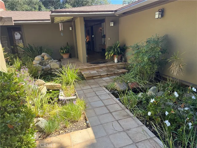 $1,948,000 | 16216 Bertella Drive, Encino, CA 91436