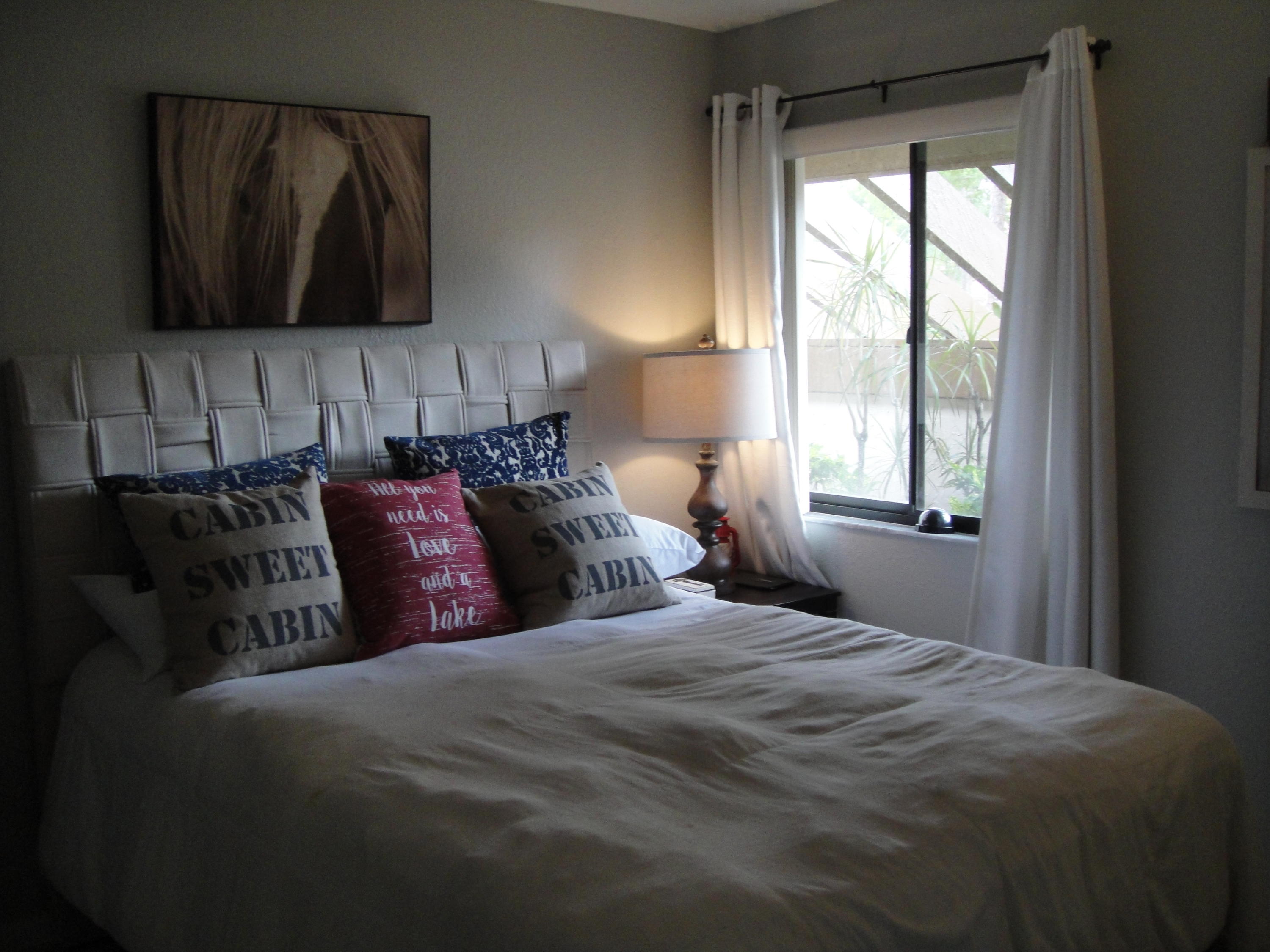 5751 Coach House Circle, Unit B Boca Raton, FL 33486 - Photo 7 of 16 Guest Bedroom