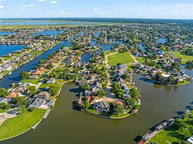 $455,000 | 212 Ranger Place, Slidell, LA 70458