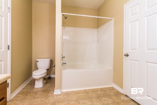 2651 South Juniper Street, Unit 300 Foley, AL 36535 - Photo 9 of 19