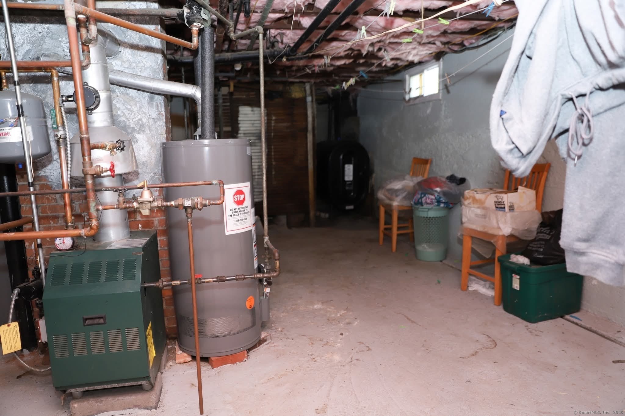 11 Pershing Street Hartford, CT 06112 - Photo 22 of 37