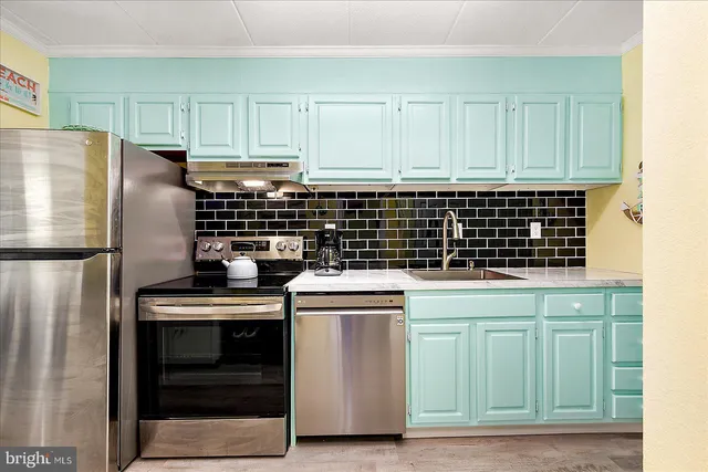 $400,000 | 11805 Wight Street, Unit 206E, Ocean City, MD 21842