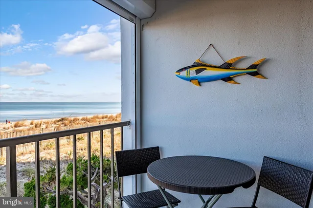 $400,000 | 11805 Wight Street, Unit 206E, Ocean City, MD 21842