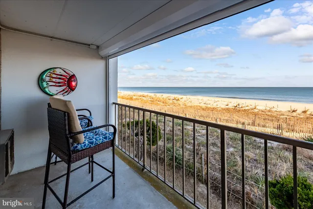 $400,000 | 11805 Wight Street, Unit 206E, Ocean City, MD 21842