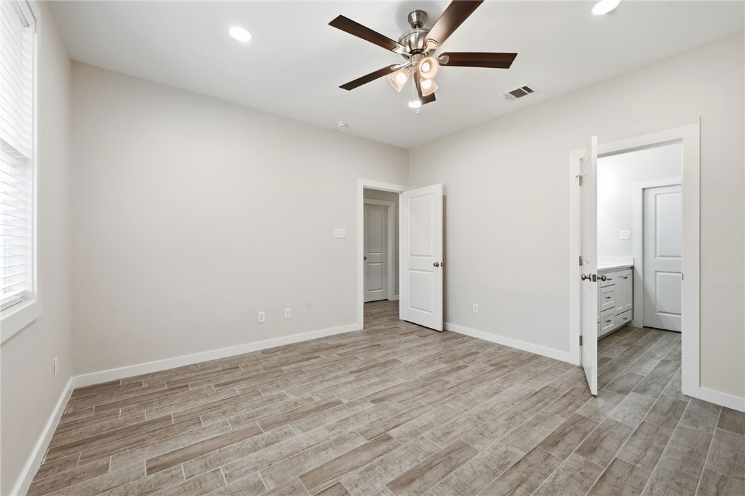 1311 Suncrest Street Bryan, TX 77803 - Photo 15 of 20