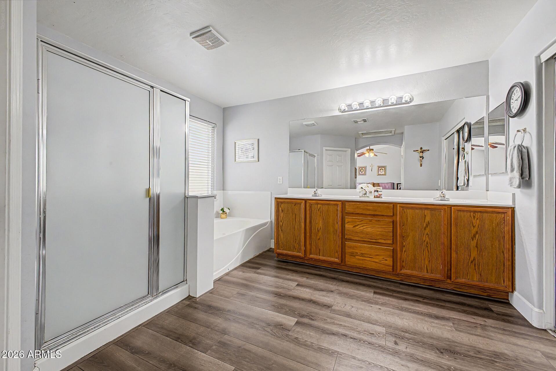 1829 East Beverly Road Phoenix, AZ 85042 - Photo 20 of 48 Primary Suite Double Vanity