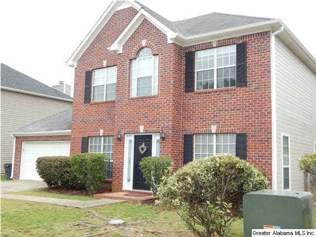 131 Crestmont Lane Pelham, AL 35124 - Photo 2 of 31