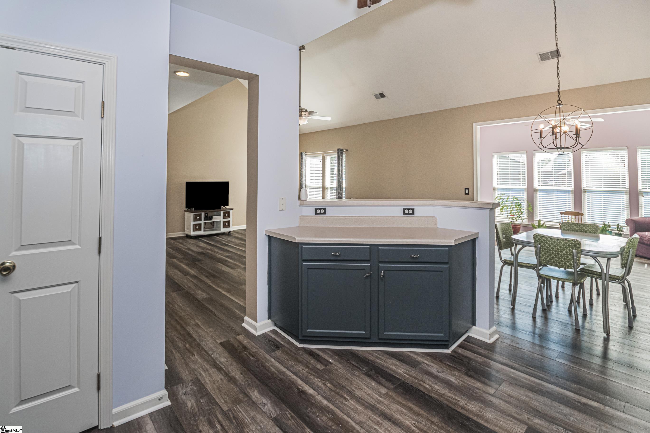233 Highgate Circle Greer, SC 29650 - Photo 19 of 36 Gallery Image 19