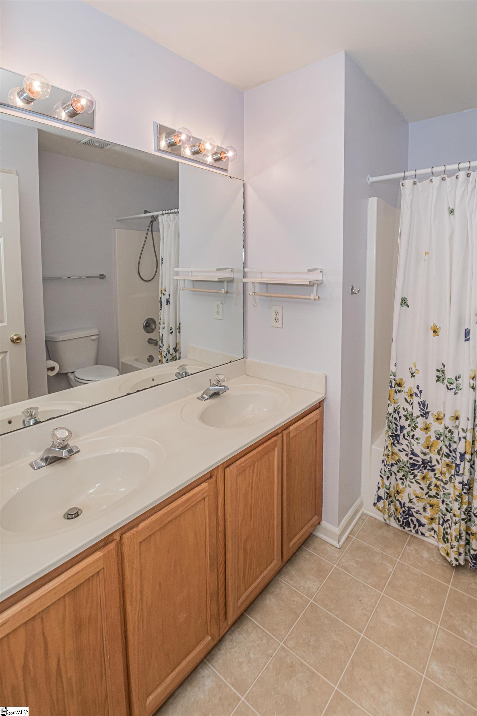 233 Highgate Circle Greer, SC 29650 - Photo 35 of 36 Gallery Image 35