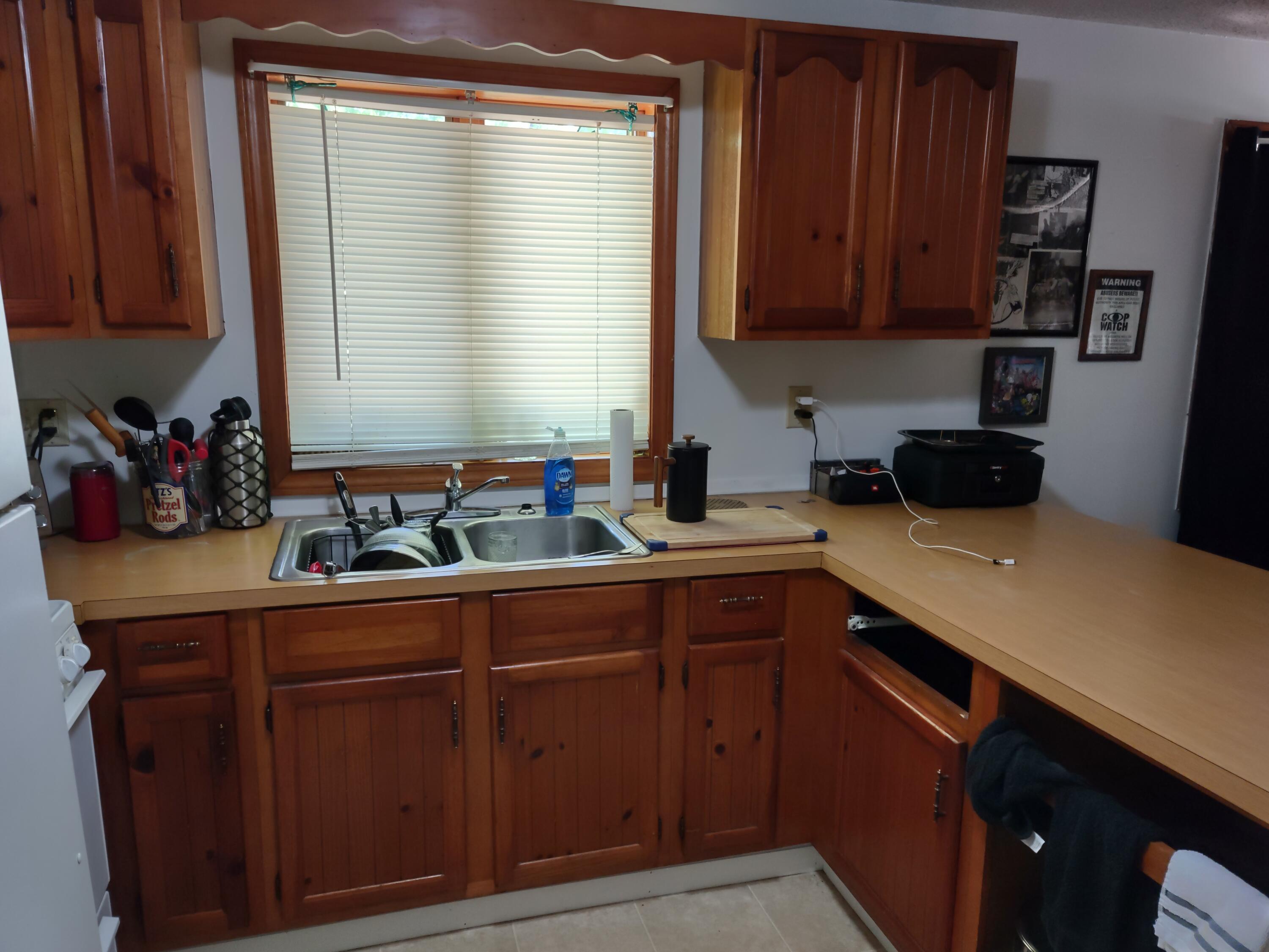 272 Portland Road Gray, ME 04039 - Photo 11 of 26 Apartment