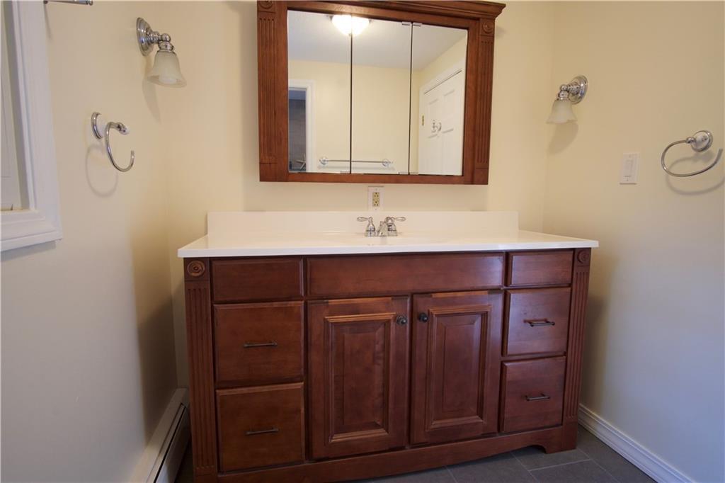 2 Hemlock Road Brunswick, ME 04011 - Photo 24 of 34 Photo