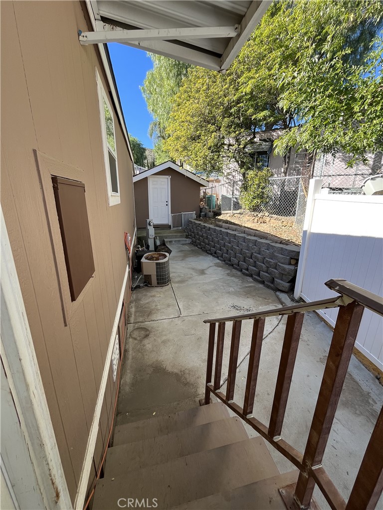 30000 Hasley Canyon Road, Unit 31 Castaic, CA 91384 - Photo 18 of 24