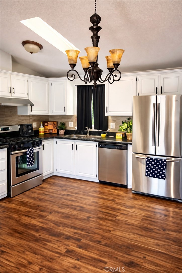 30000 Hasley Canyon Road, Unit 31 Castaic, CA 91384 - Photo 5 of 24