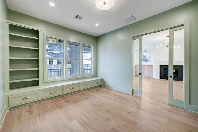 $1,749,000 | 1438 Wakefield Drive, Houston, TX 77018